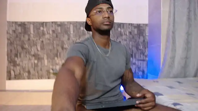 Snapshot of Joseephjackson chatting on September 18, 2025, 12:52 pm Joseephjackson online show from September 18, 2025, 12:52 pm