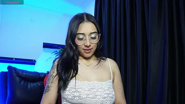 Snapshot of amy_fox2 chatting on September 22, 2025, 12:55 pm amy fox2 online show from September 22, 2025, 12:55 pm