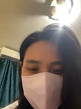 yourbootygirl online show from June 3, 2026, 2:33 pm