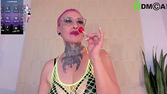 SandyyRose online show from September 13, 2025, 3:06 am