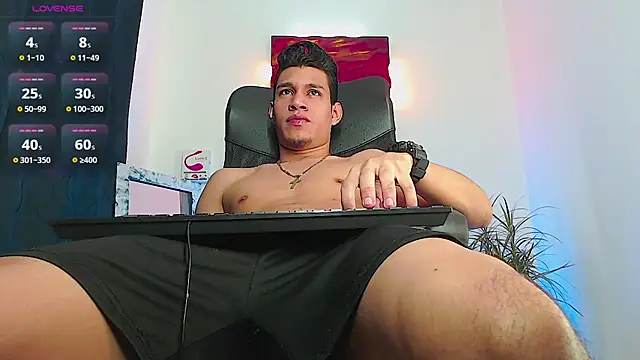 Snapshot of dirtyboy_23 chatting on October 15, 2025, 5:06 am dirtyboy 23 online show from October 15, 2025, 5:06 am