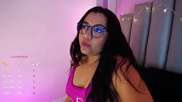 MeghanBurn online show from March 13, 2025, 4:01 pm