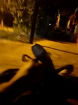 Snapshot of BeetledFlouter12 chatting on September 26, 2025, 6:20 am BeetledFlouter12 online show from September 26, 2025, 6:20 am