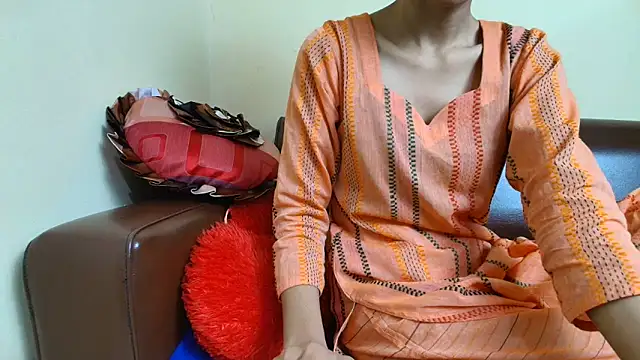 Srabontii online show from December 23, 2025, 12:11 am