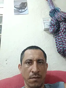 Hugoloco2 online show from June 3, 2026, 9:43 am
