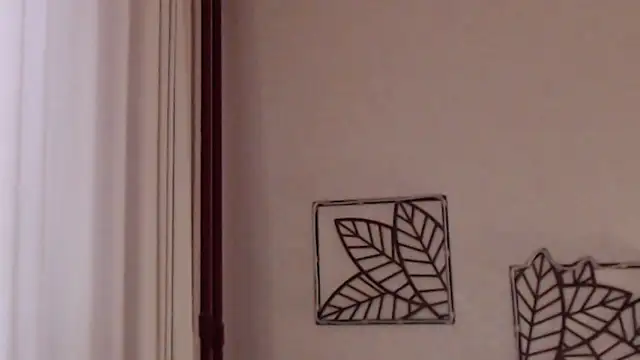 Snapshot of pepper_milf chatting on February 13, 2025, 12:43 pm pepper milf online show from February 13, 2025, 12:43 pm