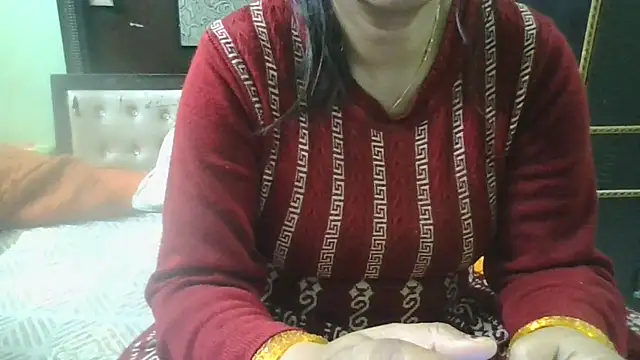 couplesuni online show from February 18, 2025, 11:44 am
