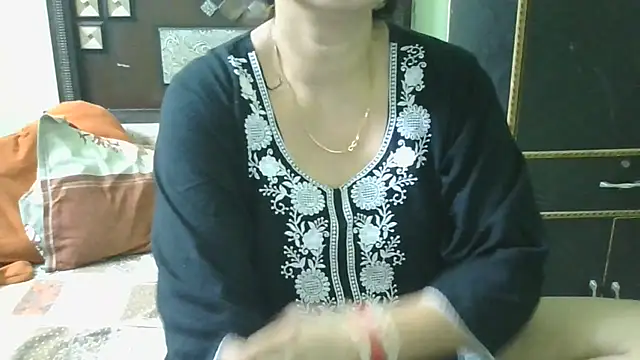 Snapshot of couplesuni chatting on September 27, 2025, 7:58 am couplesuni online show from September 27, 2025, 7:58 am