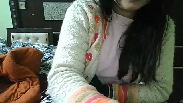 couplesuni online show from December 19, 2025, 3:21 am