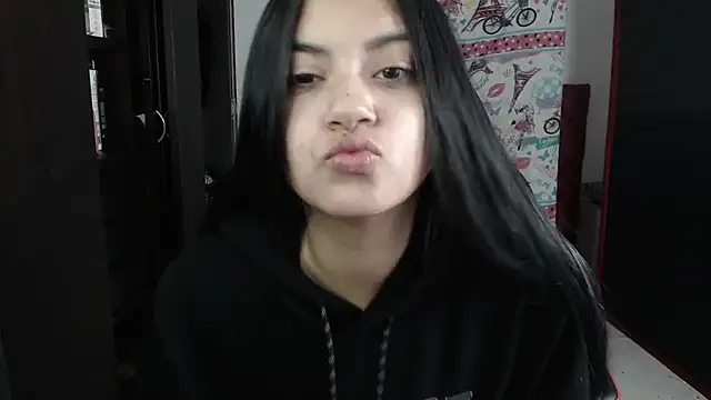 kayla k18 online show from February 13, 2025, 6:05 pm