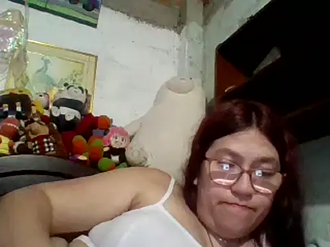 dafne19  online show from March 10, 2025, 2:50 am