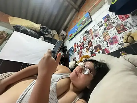 Snapshot of dafne19_ chatting on July 13, 2026, 11:09 am dafne19 online show from July 13, 2026, 11:09 am