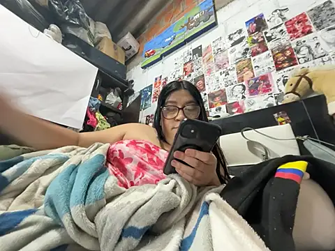 Snapshot of dafne19_ chatting on July 3, 2026, 4:30 am dafne19 online show from July 3, 2026, 4:30 am