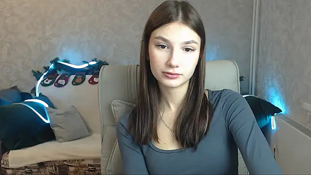 AnaHoney online show from January 13, 2025, 2:39 am