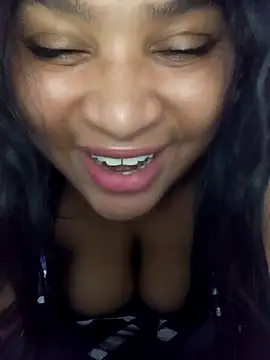 ambarlennoix online show from September 26, 2025, 6:09 am