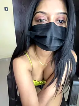 Snapshot of Aakanshaa__ chatting on December 8, 2024, 11:24 am Aakanshaa online show from December 8, 2024, 11:24 am