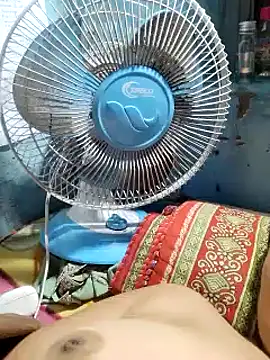 Snapshot of Natasha-In69 chatting on January 24, 2025, 11:02 pm Natasha-In69 online show from January 24, 2025, 11:02 pm