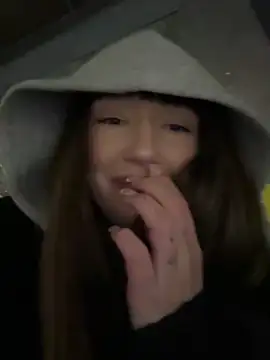 Sophie Avory online show from January 7, 2026, 6:02 pm