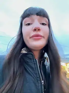 Sophie Avory online show from January 23, 2025, 1:56 pm