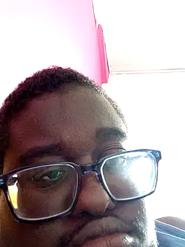 Snapshot of Jeanlaurent972 chatting on November 1, 2025, 3:39 pm Jeanlaurent972 online show from November 1, 2025, 3:39 pm