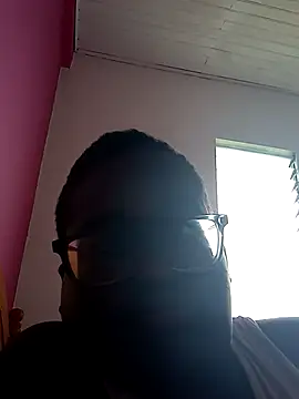 Snapshot of Jeanlaurent972 chatting on October 5, 2025, 1:57 pm Jeanlaurent972 online show from October 5, 2025, 1:57 pm