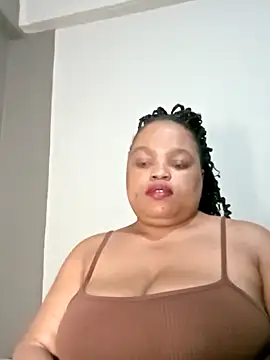 hugemelonsxxx online show from February 28, 2025, 9:12 pm