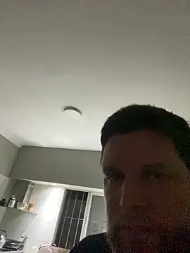 Snapshot of Julian_23312 chatting on February 9, 2026, 3:48 am Julian 23312 online show from February 9, 2026, 3:48 am