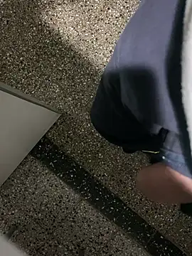 Julian 23312 online show from April 21, 2026, 5:36 am