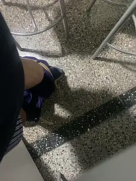 Julian 23312 online show from March 21, 2026, 4:57 am