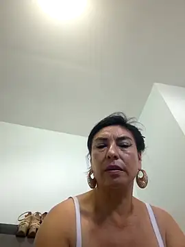 katysquirtdirty online show from March 12, 2025, 7:25 pm