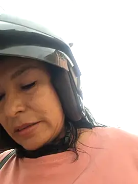 katysquirtdirty online show from September 25, 2025, 12:22 pm