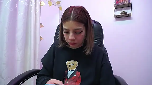 Snapshot of HORNET_ chatting on March 9, 2025, 3:32 am HORNET online show from March 9, 2025, 3:32 am