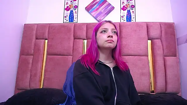 Snapshot of HORNET_ chatting on December 28, 2024, 7:44 am HORNET online show from December 28, 2024, 7:44 am