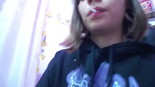 Snapshot of HORNET_ chatting on February 26, 2025, 9:44 am HORNET online show from February 26, 2025, 9:44 am