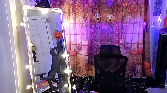 Snapshot of cunty_tranny_lydia chatting on November 13, 2025, 5:22 am cunty tranny lydia online show from November 13, 2025, 5:22 am