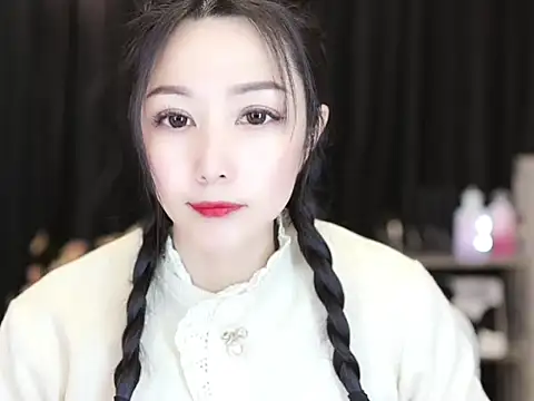Nuyoah-77 online show from February 8, 2025, 2:05 pm