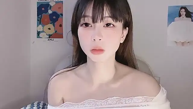 -Hottie online show from January 13, 2026, 2:43 pm