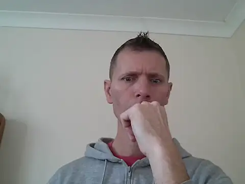 MarcusMaxx online show from November 28, 2025, 10:59 am