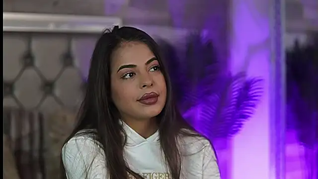 Snapshot of KeylaConner chatting on October 14, 2025, 3:51 am KeylaConner online show from October 14, 2025, 3:51 am