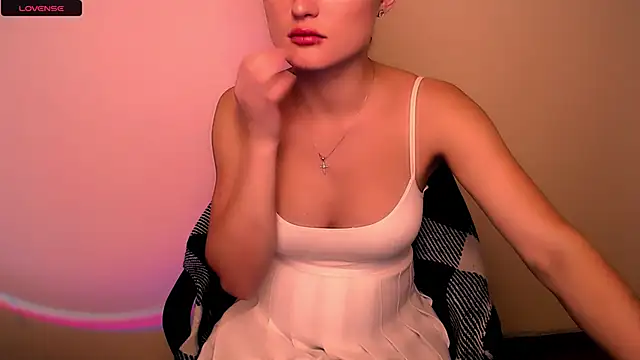 Snapshot of Felliciya chatting on October 24, 2025, 6:34 am Felliciya online show from October 24, 2025, 6:34 am