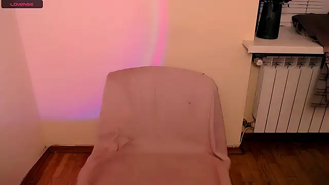 Snapshot of Felliciya chatting on October 8, 2025, 11:45 am Felliciya online show from October 8, 2025, 11:45 am