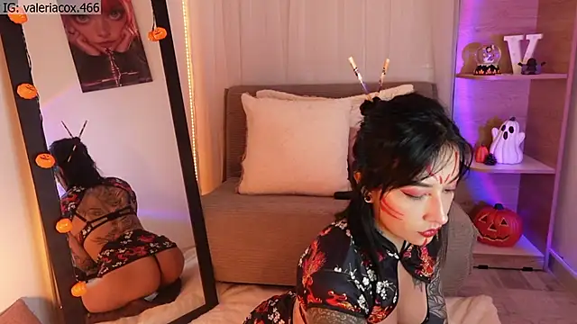 Snapshot of ValeriaCox chatting on October 30, 2025, 3:09 pm ValeriaCox online show from October 30, 2025, 3:09 pm