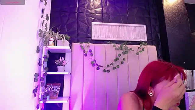 Mia Rinn online show from January 20, 2025, 1:00 pm
