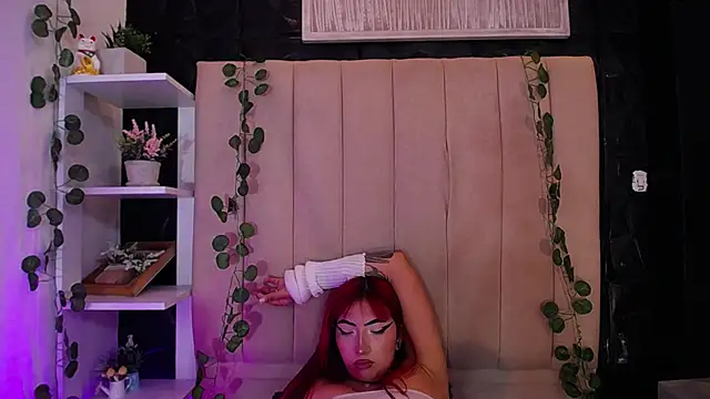 Mia Rinn online show from February 3, 2025, 7:52 pm