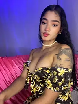 Snapshot of charlotte_9999 chatting on September 11, 2025, 6:52 pm charlotte 9999 online show from September 11, 2025, 6:52 pm