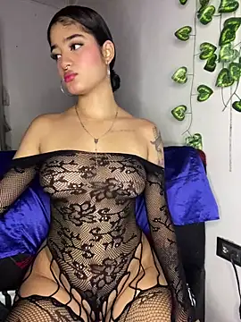 Snapshot of charlotte_9999 chatting on December 28, 2024, 10:34 pm charlotte 9999 online show from December 28, 2024, 10:34 pm