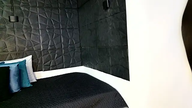 graceymilf666 online show from February 10, 2026, 12:04 pm