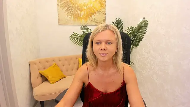 AgathaKlouin online show from February 16, 2025, 4:31 am
