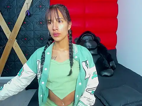 Avi Thomsonn online show from March 10, 2026, 2:37 am