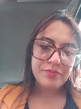 Lesly 10- online show from October 2, 2025, 12:30 pm